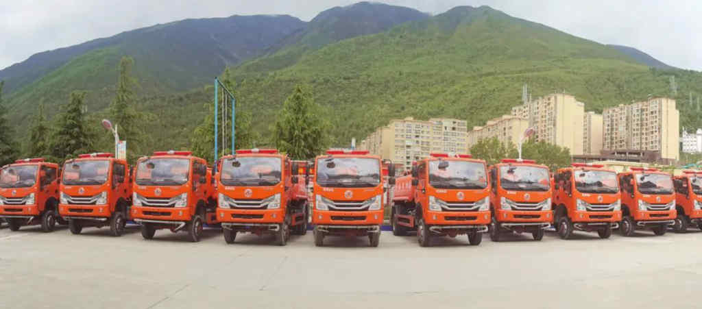 不惧高原火情工况！玉柴机器成为甘孜州森林消防车标配！ - 第1张