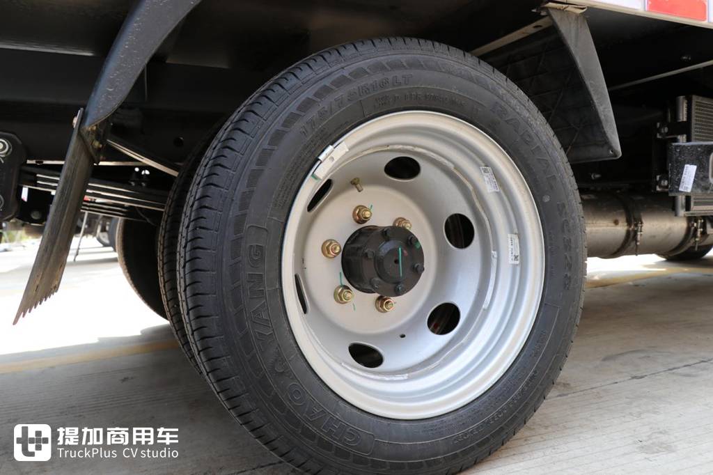 江淮恺达柴油版车型来袭,实拍带您看看这款“小萌虎”的超强实力 - 第4张 - 提加商用车网 江淮恺达柴油版车型来袭,实拍带您看看这款“小萌虎”的超强实力 - 第4张