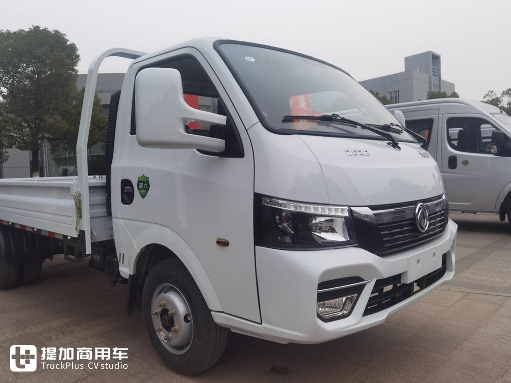 为什么现在的用户都喜欢买小卡?东风途逸T6来告诉你答案 - 第5张 - 提加商用车网 为什么现在的用户都喜欢买小卡?东风途逸T6来告诉你答案 - 第5张
