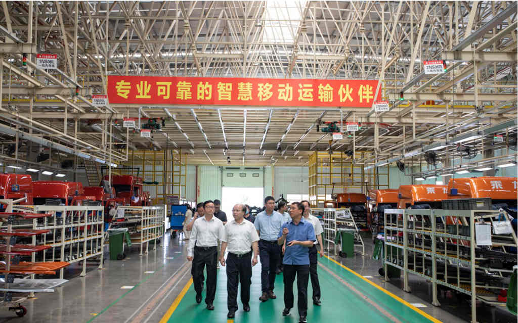 院士来访,为东风柳汽点赞! - 第3张 - 提加商用车网 院士来访,为东风柳汽点赞! - 第3张