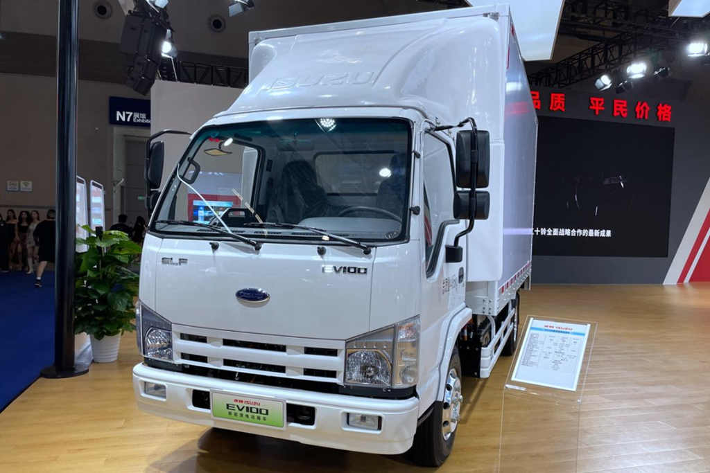 自动挡巨咖VC66领衔,庆铃旗下多款精品车型亮相2022重庆车展 - 第7张 - 提加商用车网 自动挡巨咖VC66领衔,庆铃旗下多款精品车型亮相2022重庆车展 - 第7张