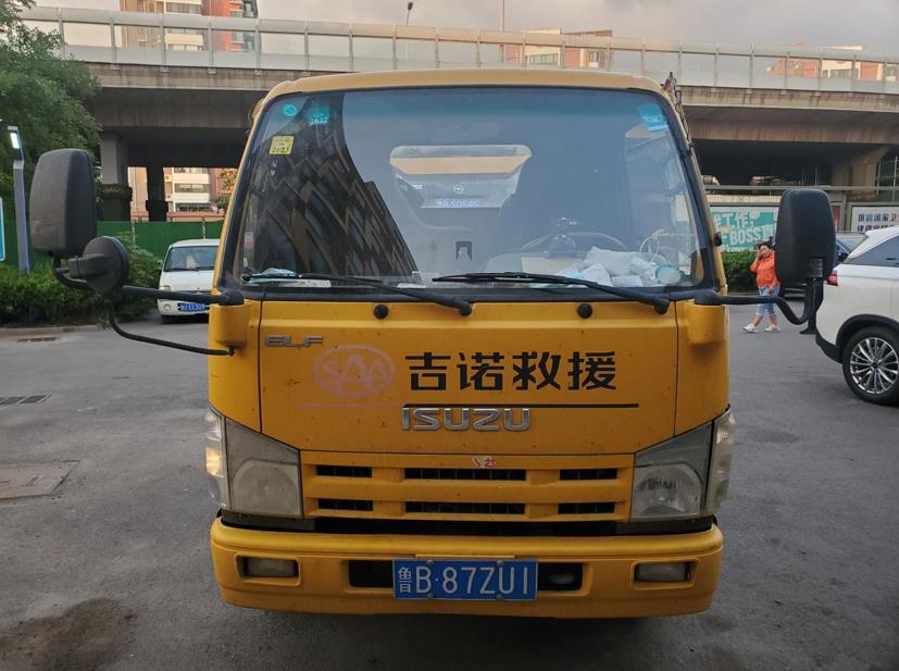 杨磊:一分价钱一分货 我要把庆铃五十铃清障车开到100万公里 - 第2张 - 提加商用车网 杨磊:一分价钱一分货 我要把庆铃五十铃清障车开到100万公里 - 第2张