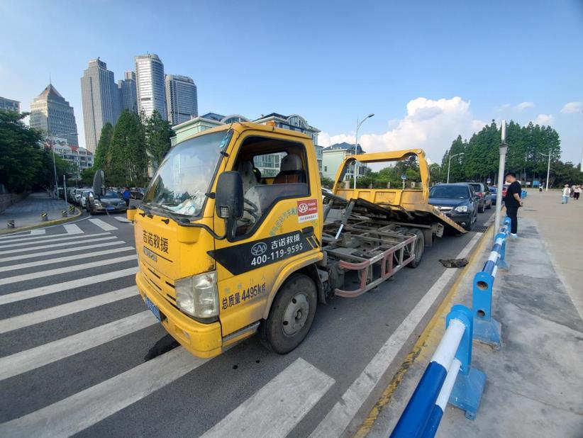 杨磊:一分价钱一分货 我要把庆铃五十铃清障车开到100万公里 - 第5张 - 提加商用车网 杨磊:一分价钱一分货 我要把庆铃五十铃清障车开到100万公里 - 第5张