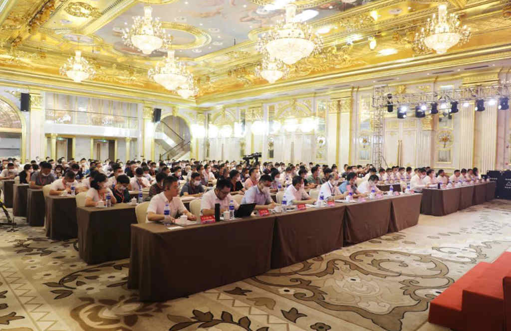 江淮重卡2022年年中商务大会圆满召开!