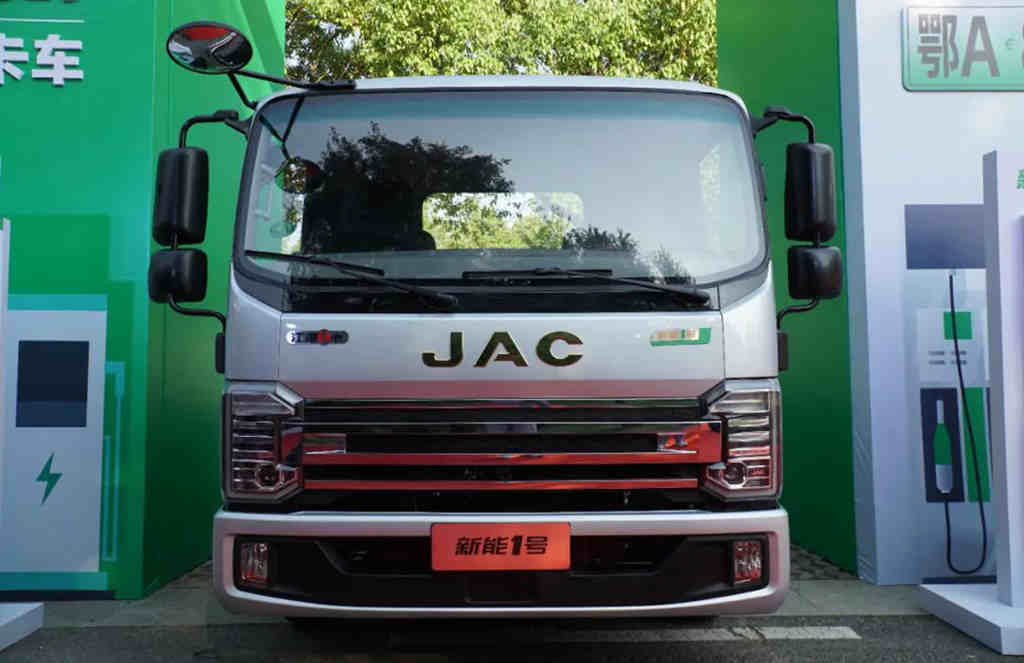 助力双碳目标 江淮1卡新能1号混动版首发量产 未来不可限量!