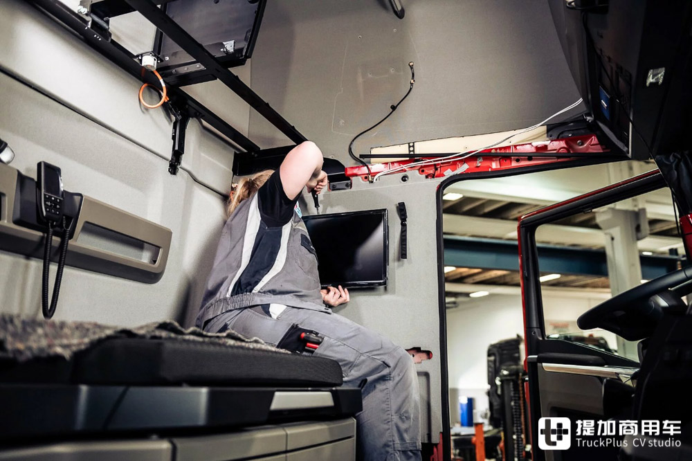 曼恩最高端的TGX Individual Lion S定制卡车如何生产?走进工厂带你来看! - 第10张 - 提加商用车网 曼恩最高端的TGX Individual Lion S定制卡车如何生产?走进工厂带你来看! - 第10张