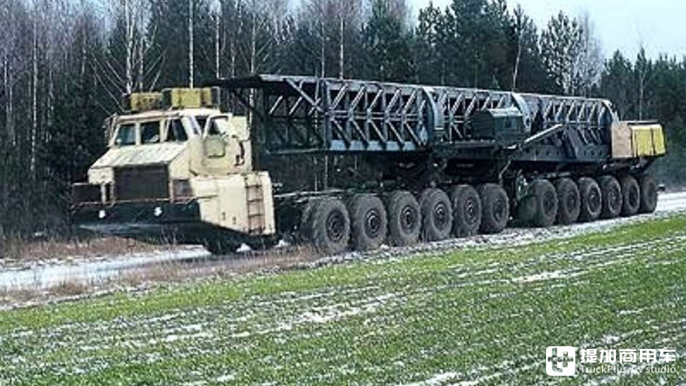 24x24驱动，车长28米，前苏联MAZ-7907洲际导弹运载车历史回顾 - 第12张