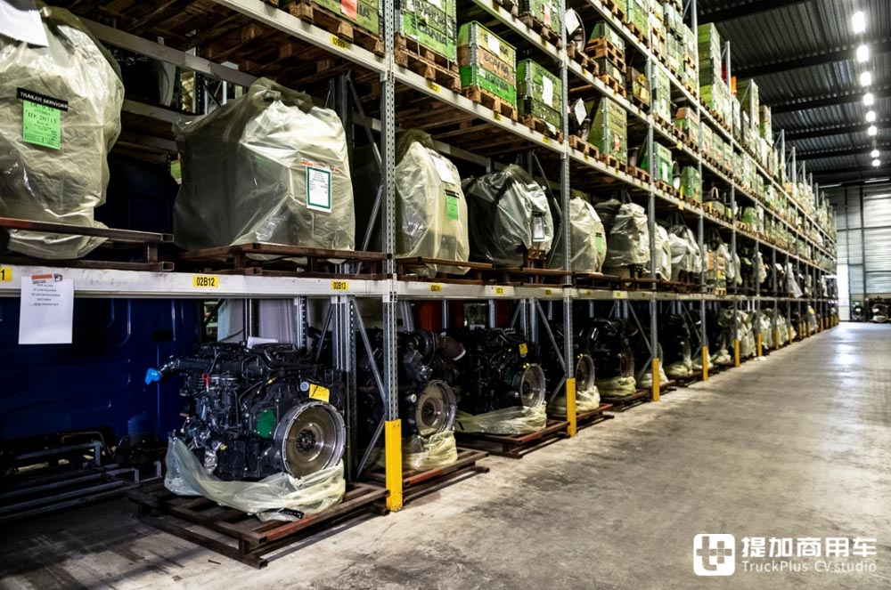 兼营翻新卡车还有卡车周边,带您逛斯堪尼亚欧洲物流中心 - 第13张 - 提加商用车网 兼营翻新卡车还有卡车周边,带您逛斯堪尼亚欧洲物流中心 - 第13张