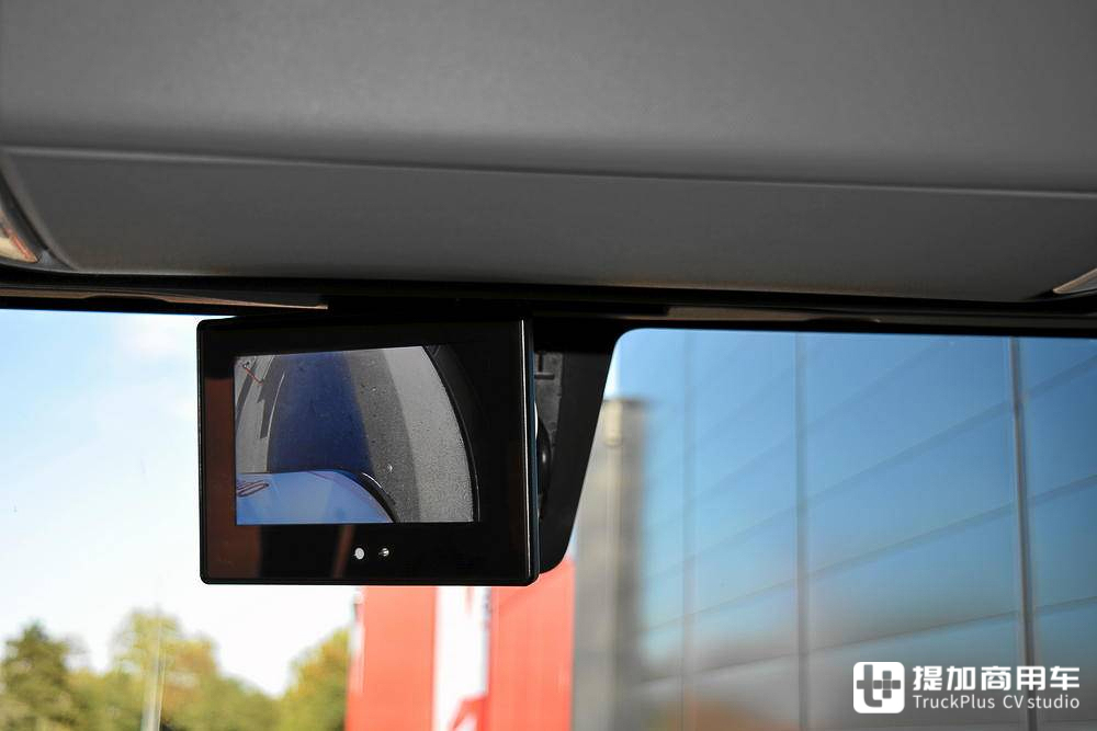 低风阻造型,整体可节油12.5%,带你看卡车省油大师雷诺Optifuel LAB 3的省油哲学 - 第14张 - 提加商用车网 低风阻造型,整体可节油12.5%,带你看卡车省油大师雷诺Optifuel LAB 3的省油哲学 - 第14张