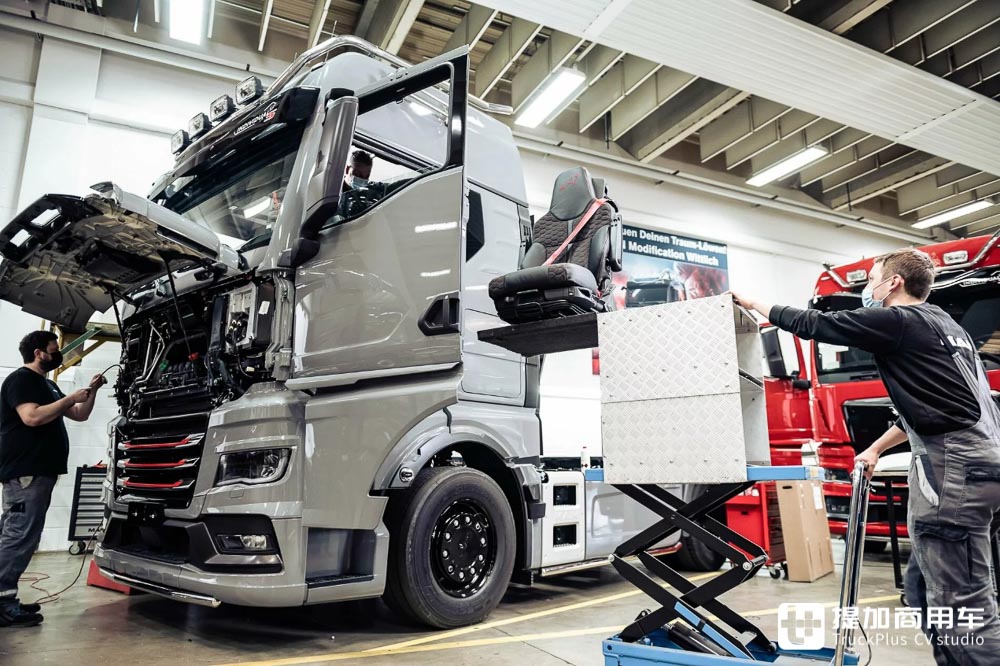 曼恩最高端的TGX Individual Lion S定制卡车如何生产?走进工厂带你来看! - 第19张 - 提加商用车网 曼恩最高端的TGX Individual Lion S定制卡车如何生产?走进工厂带你来看! - 第19张