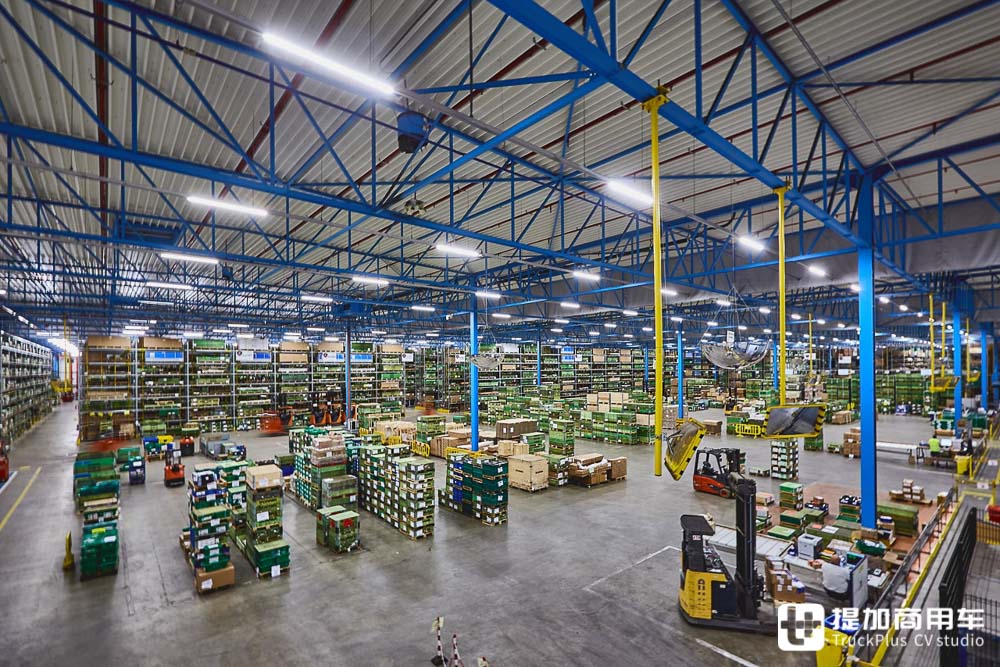 兼营翻新卡车还有卡车周边,带您逛斯堪尼亚欧洲物流中心 - 第5张 - 提加商用车网 兼营翻新卡车还有卡车周边,带您逛斯堪尼亚欧洲物流中心 - 第5张