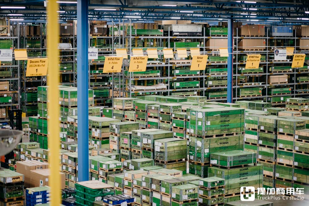 兼营翻新卡车还有卡车周边,带您逛斯堪尼亚欧洲物流中心 - 第6张 - 提加商用车网 兼营翻新卡车还有卡车周边,带您逛斯堪尼亚欧洲物流中心 - 第6张