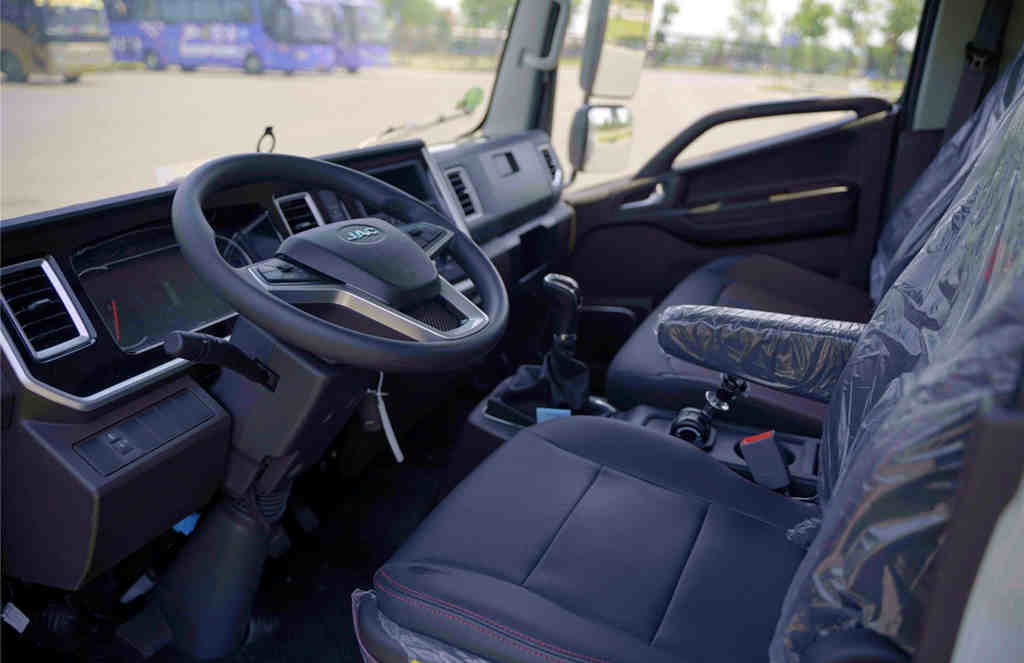 江淮1卡骏铃金饭碗 卡友致富的金饭碗 - 第2张 - 提加商用车网 江淮1卡骏铃金饭碗 卡友致富的金饭碗 - 第2张