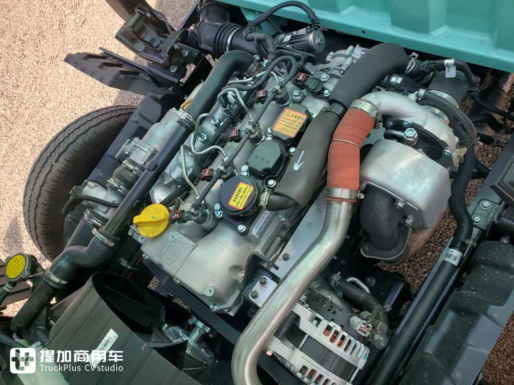 蒂芙尼蓝配色最抢眼,柴油动力更靠谱,原厂箱版奥铃M卡实拍 - 第12张 - 提加商用车网 蒂芙尼蓝配色最抢眼,柴油动力更靠谱,原厂箱版奥铃M卡实拍 - 第12张