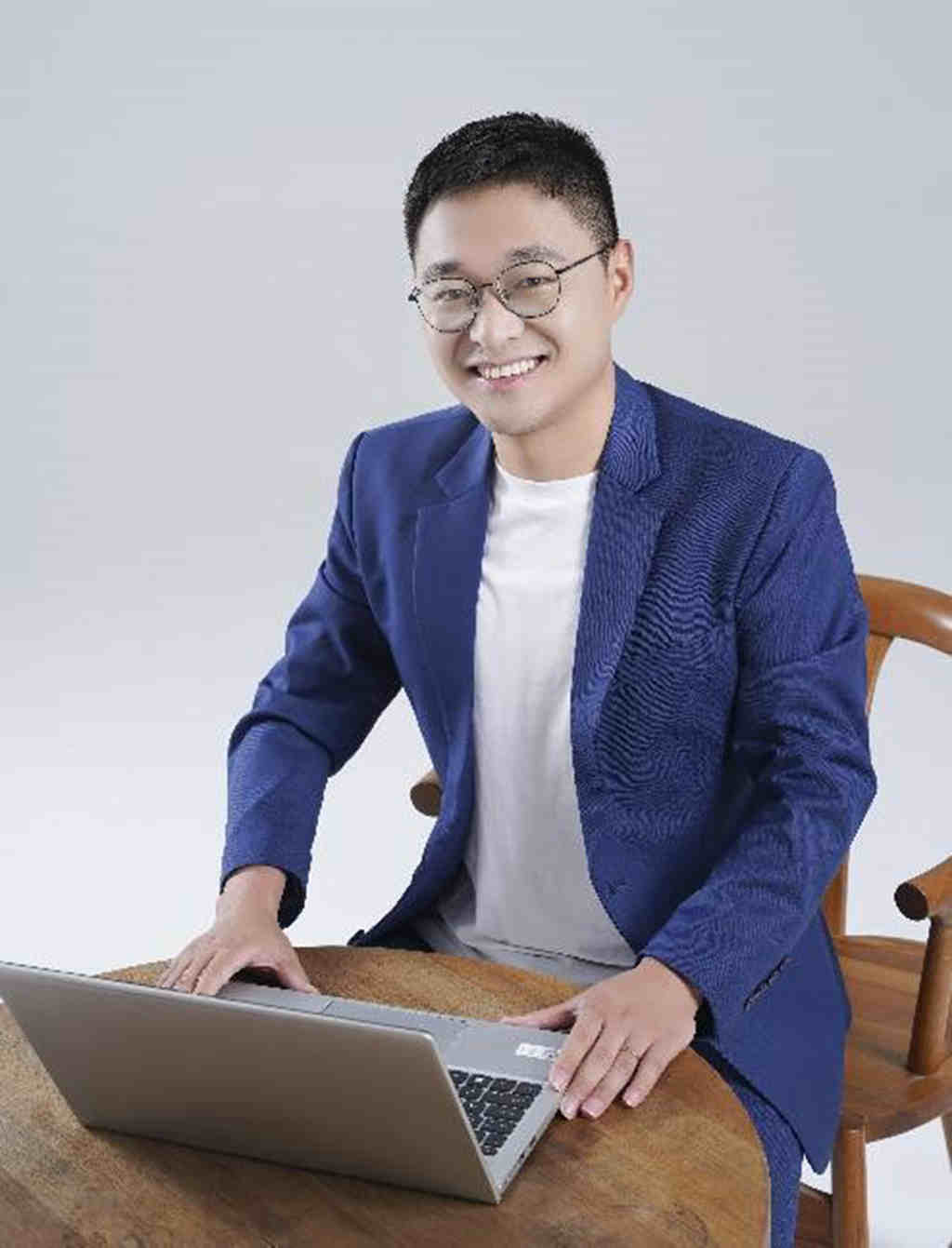 拥抱网联大时代,做红岩重卡的“智“量管理大师 - 第1张 - 提加商用车网 拥抱网联大时代,做红岩重卡的“智“量管理大师 - 第1张