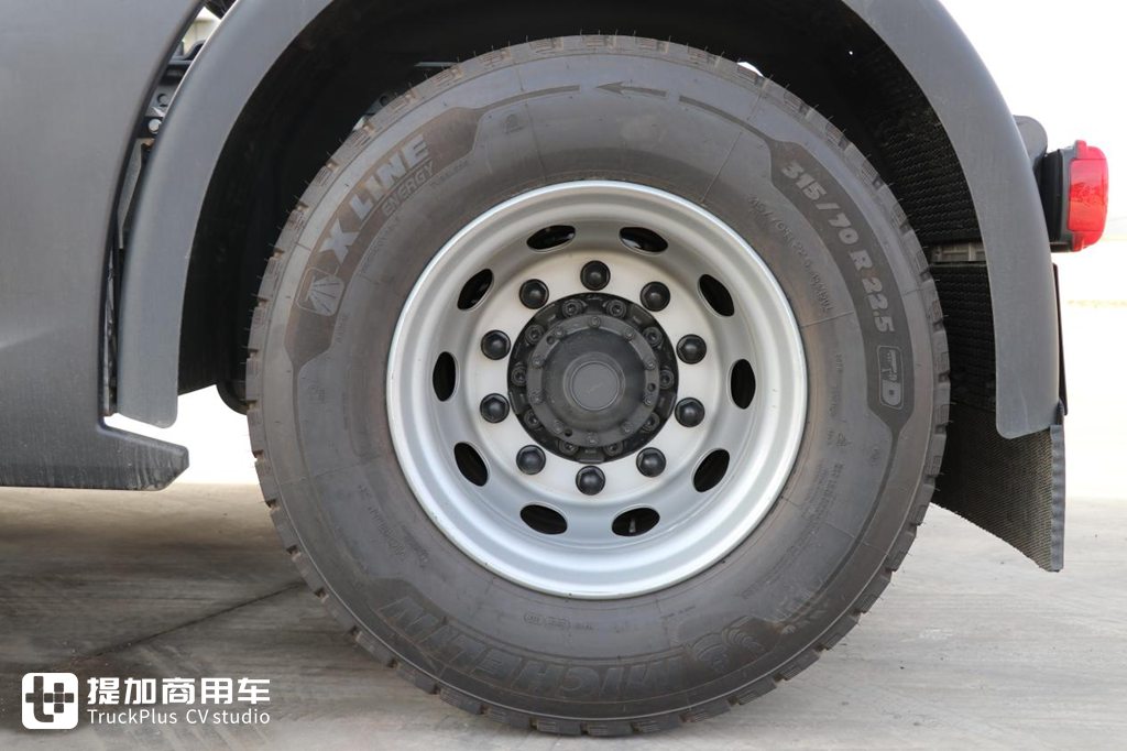 前后全气囊,更高的驾驶室配置,这辆G500可能是国内斯堪尼亚单驱车的天花板 - 第14张 - 提加商用车网 前后全气囊,更高的驾驶室配置,这辆G500可能是国内斯堪尼亚单驱车的天花板 - 第14张