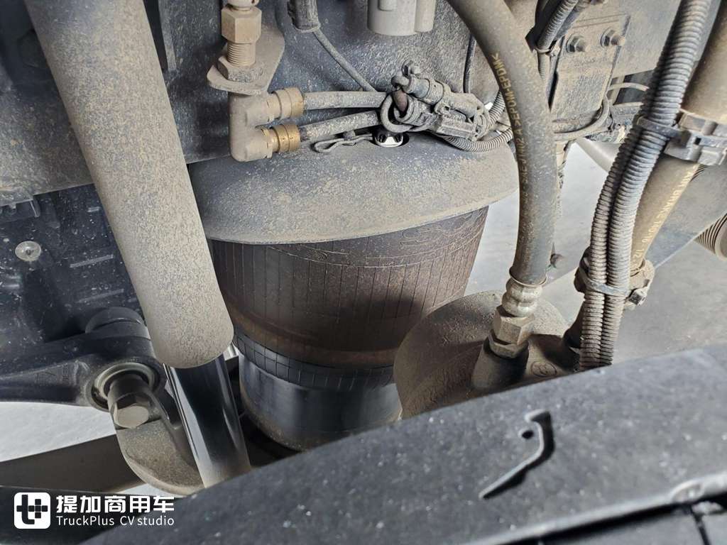 前后全气囊,更高的驾驶室配置,这辆G500可能是国内斯堪尼亚单驱车的天花板 - 第2张 - 提加商用车网 前后全气囊,更高的驾驶室配置,这辆G500可能是国内斯堪尼亚单驱车的天花板 - 第2张