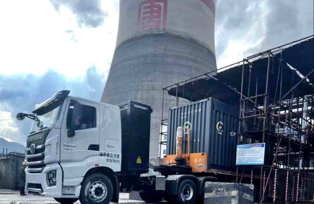 跑货运就选高性价比的它,总有一款“红岩造”适合你 - 第4张 - 提加商用车网 跑货运就选高性价比的它,总有一款“红岩造”适合你 - 第4张