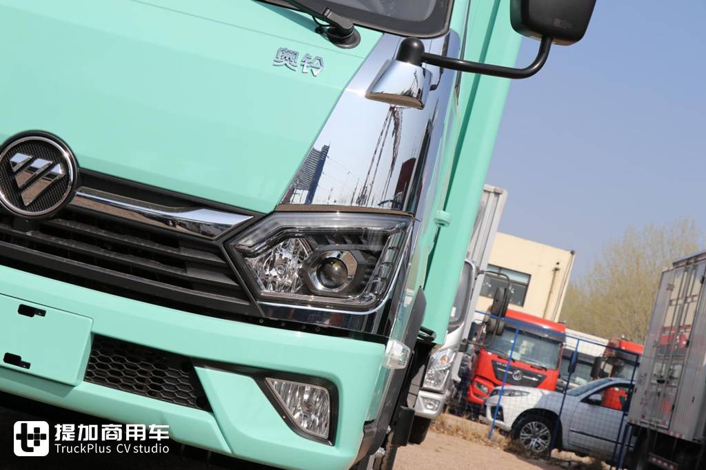 蒂芙尼蓝配色最抢眼,柴油动力更靠谱,原厂箱版奥铃M卡实拍 - 第3张 - 提加商用车网 蒂芙尼蓝配色最抢眼,柴油动力更靠谱,原厂箱版奥铃M卡实拍 - 第3张