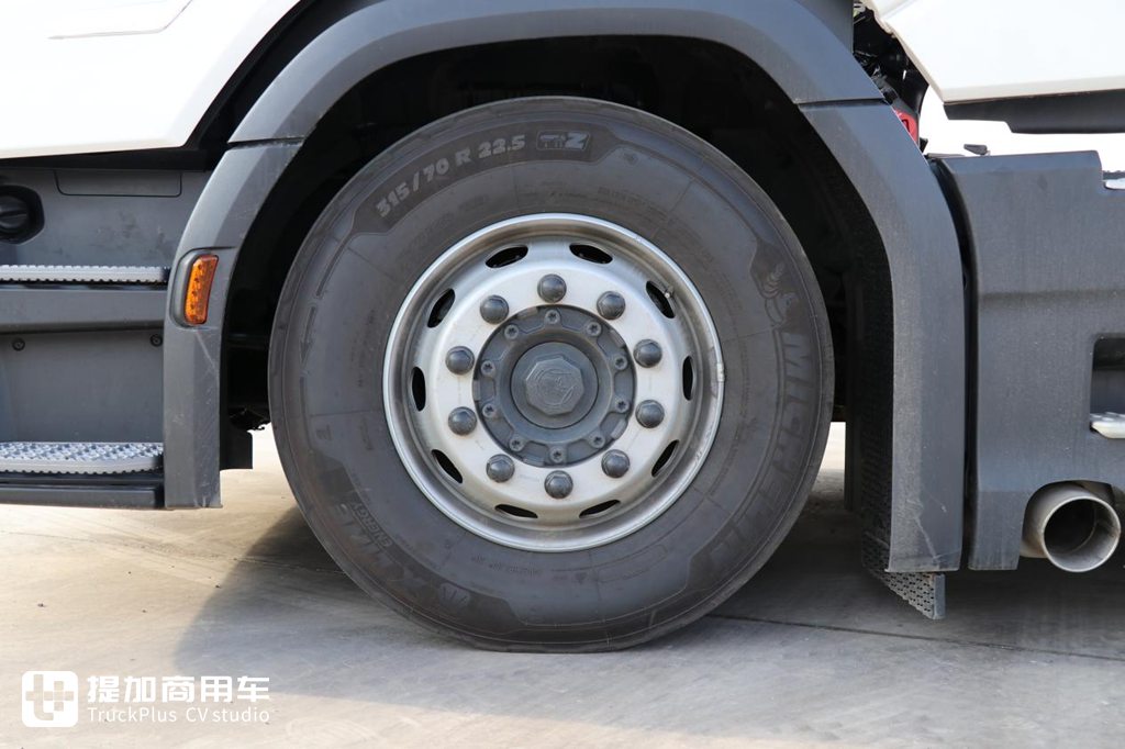 前后全气囊,更高的驾驶室配置,这辆G500可能是国内斯堪尼亚单驱车的天花板 - 第6张 - 提加商用车网 前后全气囊,更高的驾驶室配置,这辆G500可能是国内斯堪尼亚单驱车的天花板 - 第6张