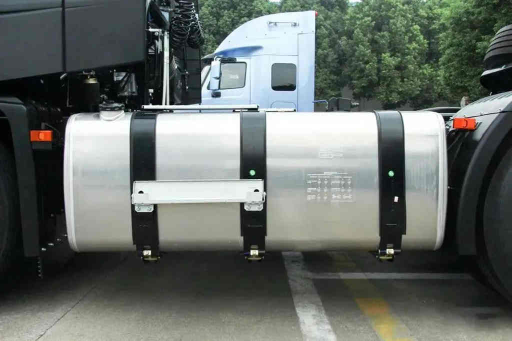 迎峰度夏,江淮超越Q7助攻能源运输! - 第4张 - 提加商用车网 迎峰度夏,江淮超越Q7助攻能源运输! - 第4张