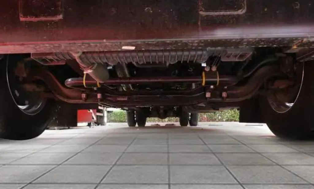 保鲜“最后一公里”,且看格尔发斜坡高顶国六冷藏车 - 第5张 - 提加商用车网 保鲜“最后一公里”,且看格尔发斜坡高顶国六冷藏车 - 第5张