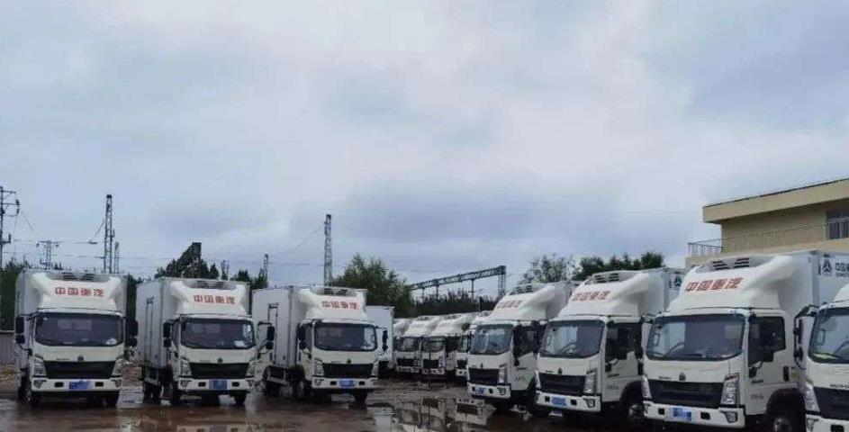 HOWO雪豹冷藏车不惧暑气,护鲜一路畅盈! - 第4张 - 提加商用车网 HOWO雪豹冷藏车不惧暑气,护鲜一路畅盈! - 第4张