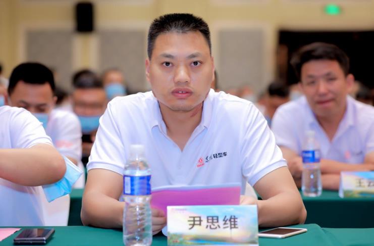 全新身份迎战高端市场,东风多利卡超能都做了哪些改进 - 第3张 - 提加商用车网 全新身份迎战高端市场,东风多利卡超能都做了哪些改进 - 第3张