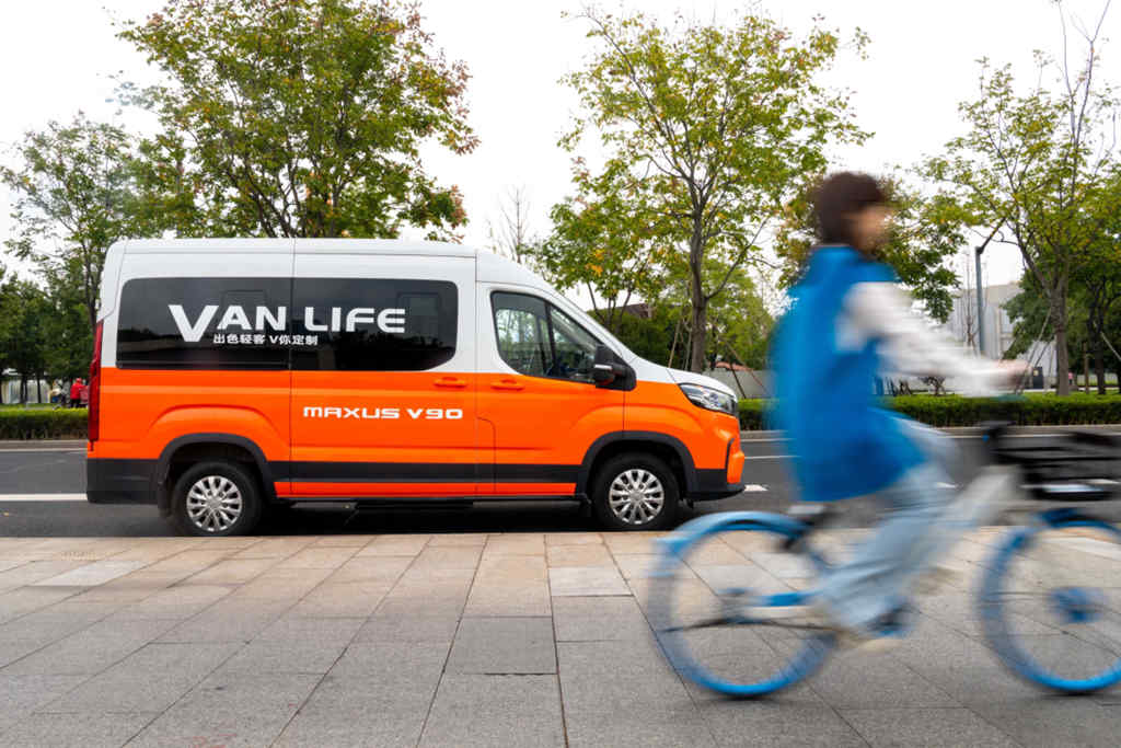 “大通速度”再刷新!上汽大通MAXUS 7月热销17,106台,同比增13% - 第2张 - 提加商用车网 “大通速度”再刷新!上汽大通MAXUS 7月热销17,106台,同比增13% - 第2张