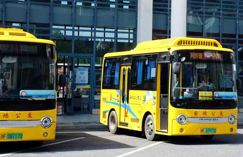 杏黄新装穿梭城镇，安凯G6助推江南水乡向“绿”而行