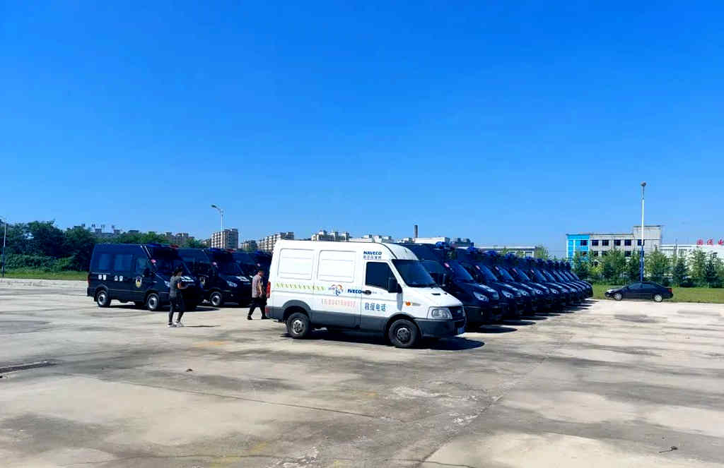 交车！依维柯欧胜警车为守护城市助力！ - 第3张