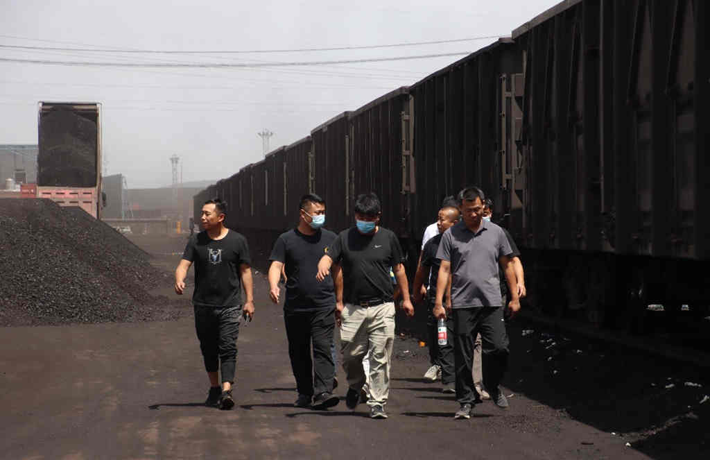 30多位大客户点赞,乘龙拉煤新模式为何有如此大的魅力?