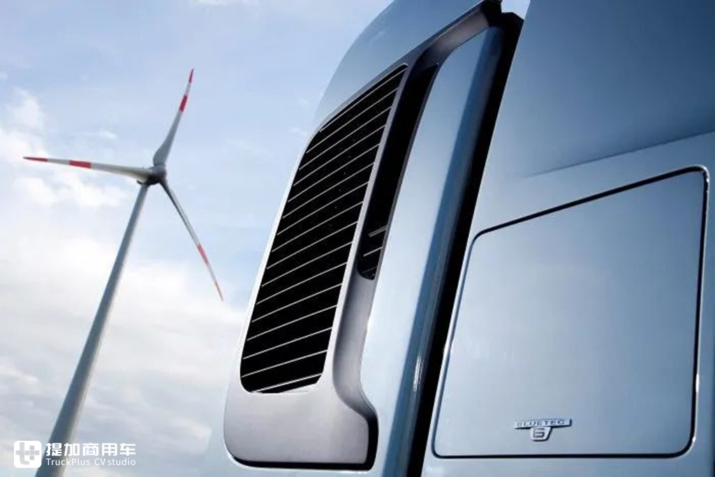 新款即将进入国内,再带你回顾下梅赛德斯-奔驰SLT大件运输车的发展历史 - 第11张 - 提加商用车网 新款即将进入国内,再带你回顾下梅赛德斯-奔驰SLT大件运输车的发展历史 - 第11张