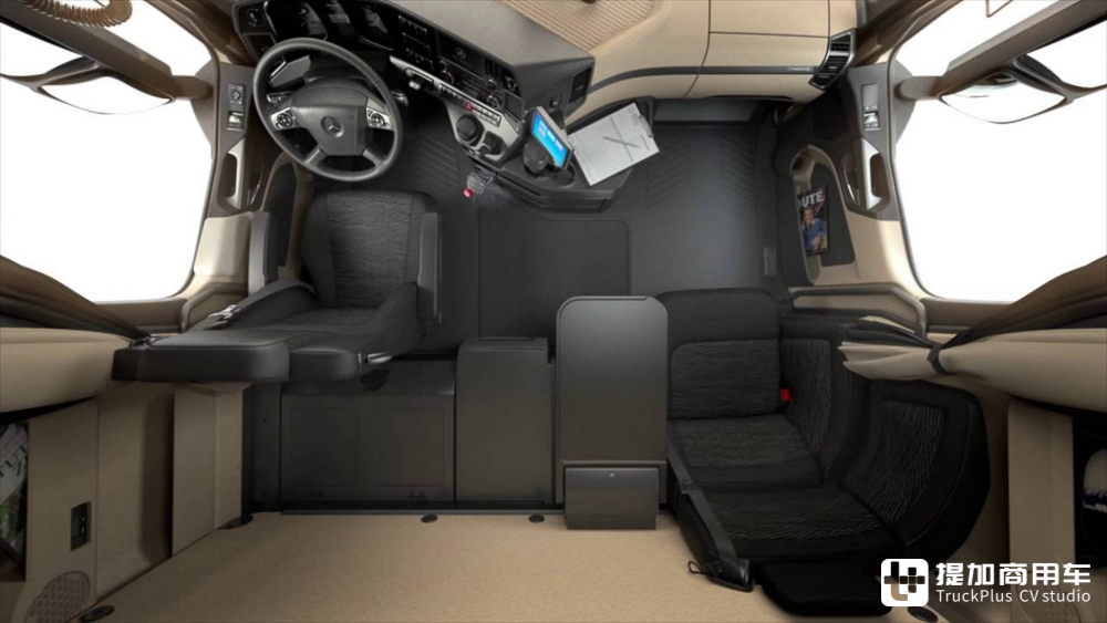 奔驰旗舰卡车力作,Actros L 1863牵引车实拍测试 - 第16张 - 提加商用车网 奔驰旗舰卡车力作,Actros L 1863牵引车实拍测试 - 第16张
