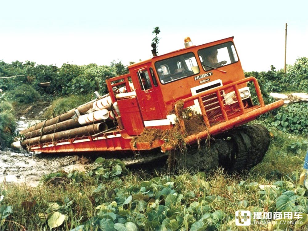 前苏联的疯狂作品,无坚不摧的Yamal履带式越野卡车 - 第2张 - 提加商用车网 前苏联的疯狂作品,无坚不摧的Yamal履带式越野卡车 - 第2张