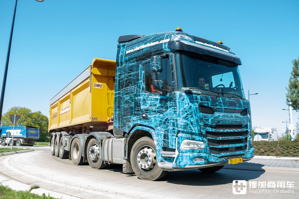 达夫卡车再添新成员,全新XFc系列建筑工程用卡车曝光 - 第4张 - 提加商用车网 达夫卡车再添新成员,全新XFc系列建筑工程用卡车曝光 - 第4张