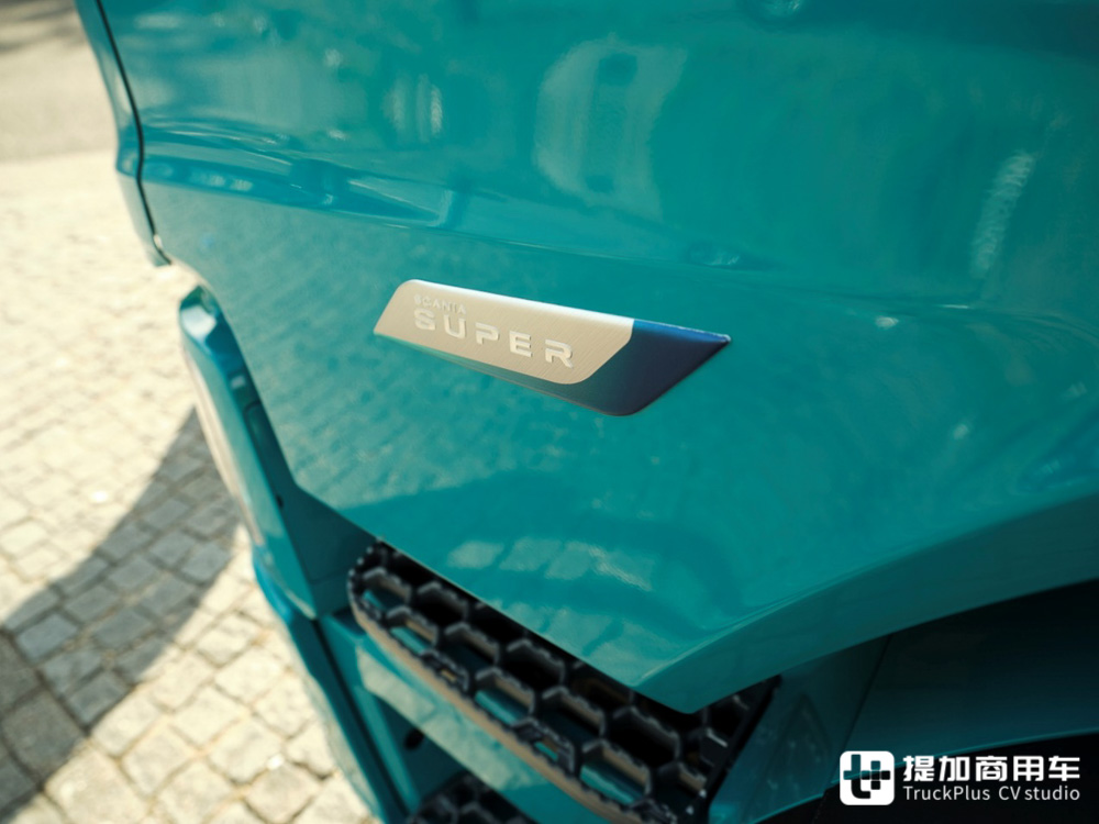 新动力链油耗超低，也许能国产，斯堪尼亚460 R Super超详细实拍解析 - 第5张