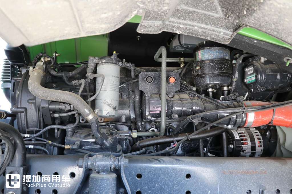 红岩针对自卸车市场推出的又一猛将,带您好好看看红岩杰虎H6渣土车的实力 - 第17张 - 提加商用车网 红岩针对自卸车市场推出的又一猛将,带您好好看看红岩杰虎H6渣土车的实力 - 第17张