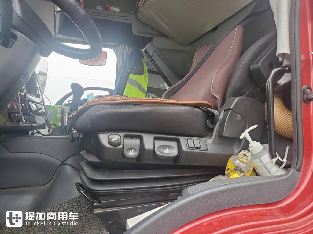 出色品质值得信赖 庆铃五十铃巨咖让王师傅赞不绝口 - 第5张 - 提加商用车网 出色品质值得信赖 庆铃五十铃巨咖让王师傅赞不绝口 - 第5张