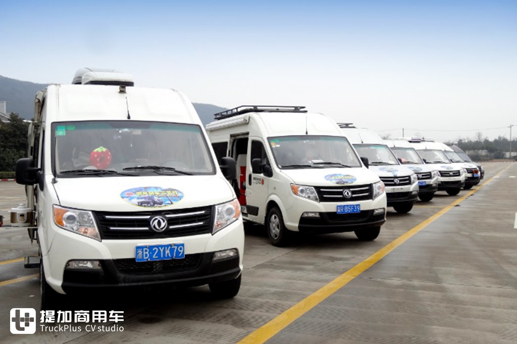 房车生活家,让自然美景触手可得,为何资深驴友杰哥会选择东风御风房车 - 第6张 - 提加商用车网 房车生活家,让自然美景触手可得,为何资深驴友杰哥会选择东风御风房车 - 第6张