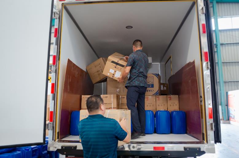 以爱战疫,守望同心,东风轻型车化身坚盾千里援藏! - 第2张 - 提加商用车网 以爱战疫,守望同心,东风轻型车化身坚盾千里援藏! - 第2张