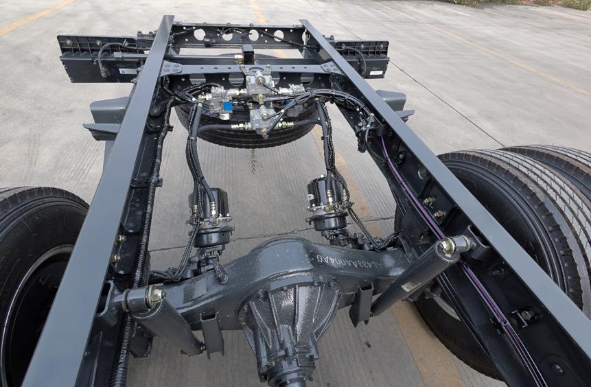 低油耗、高可靠!快递配送首选乘龙L2 D20轻卡 - 第3张 - 提加商用车网 低油耗、高可靠!快递配送首选乘龙L2 D20轻卡 - 第3张