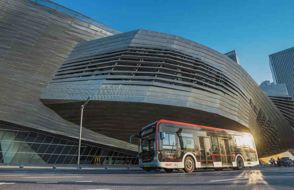 宇通荣登中国制造业企业500强和中国民营企业500强