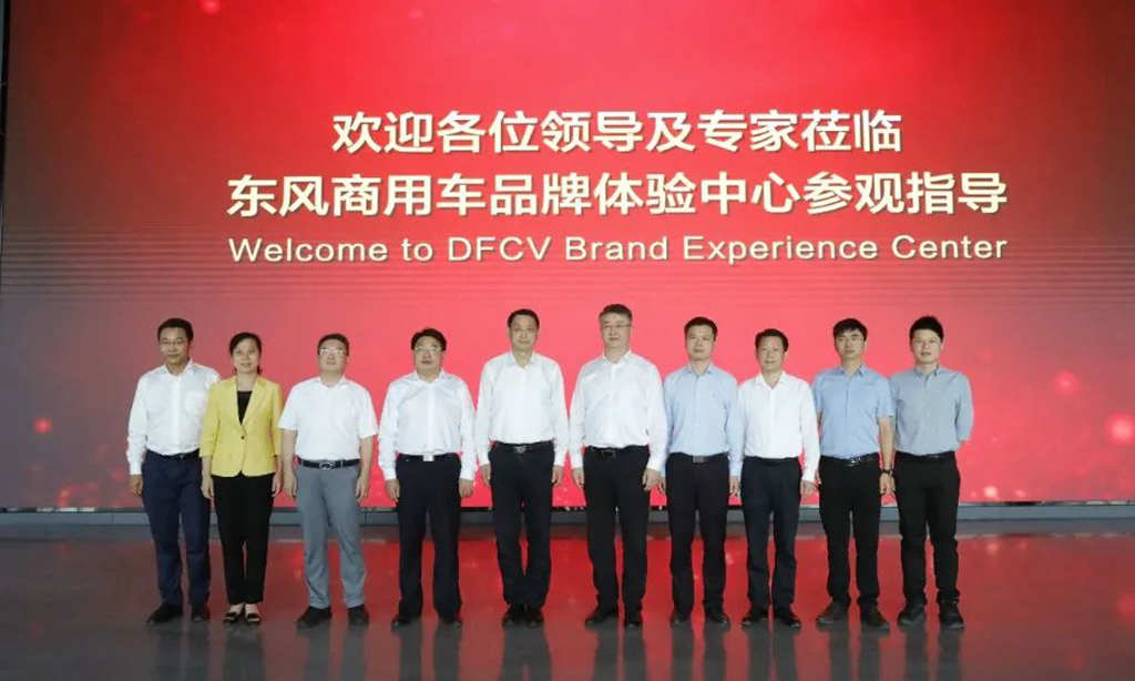 刘海军调研东风商用车重点项目建设情况 - 第1张