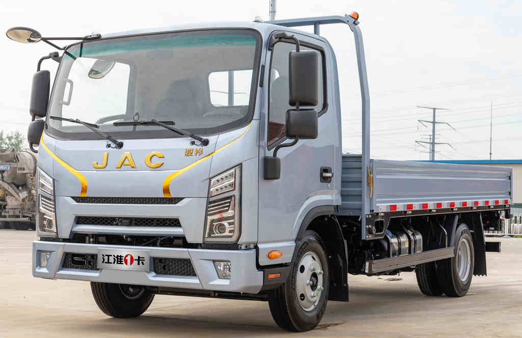 江淮汽车:金九银十,江淮1卡为用户开启美好前程!