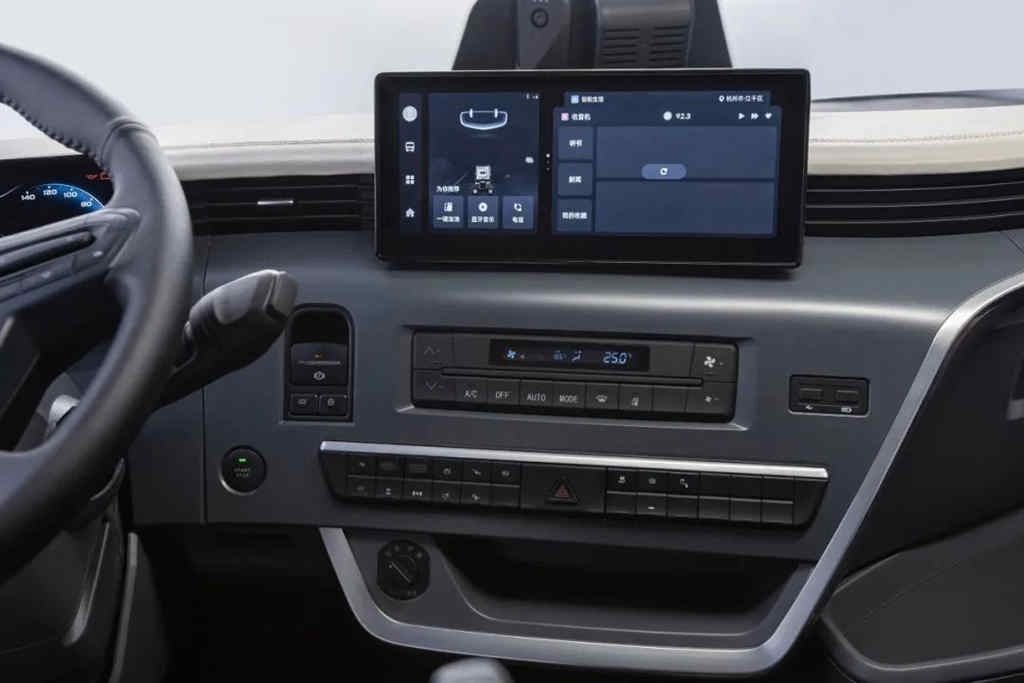 新生报到!华菱S11/X9牵引车多项全能,智领新潮 - 第4张 - 提加商用车网 新生报到!华菱S11/X9牵引车多项全能,智领新潮 - 第4张