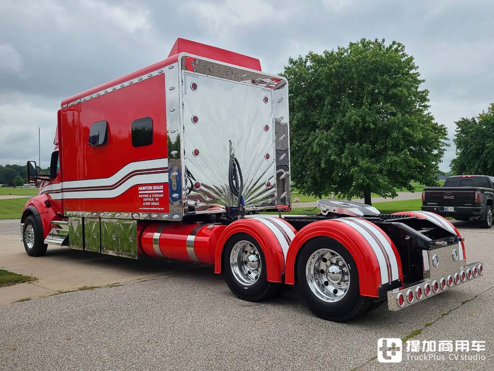 把别墅搬到卡车上,超长生活舱的肯沃斯T880重卡实拍 - 第17张 - 提加商用车网 把别墅搬到卡车上,超长生活舱的肯沃斯T880重卡实拍 - 第17张