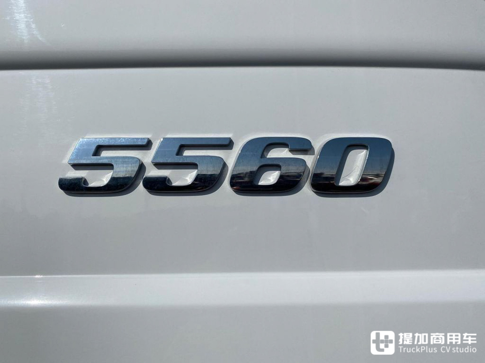 油田用的特种越野卡车,轮胎足有一人高,德国泰坦Z55-609 F 6x6卡车实拍 - 第7张 - 提加商用车网 油田用的特种越野卡车,轮胎足有一人高,德国泰坦Z55-609 F 6x6卡车实拍 - 第7张