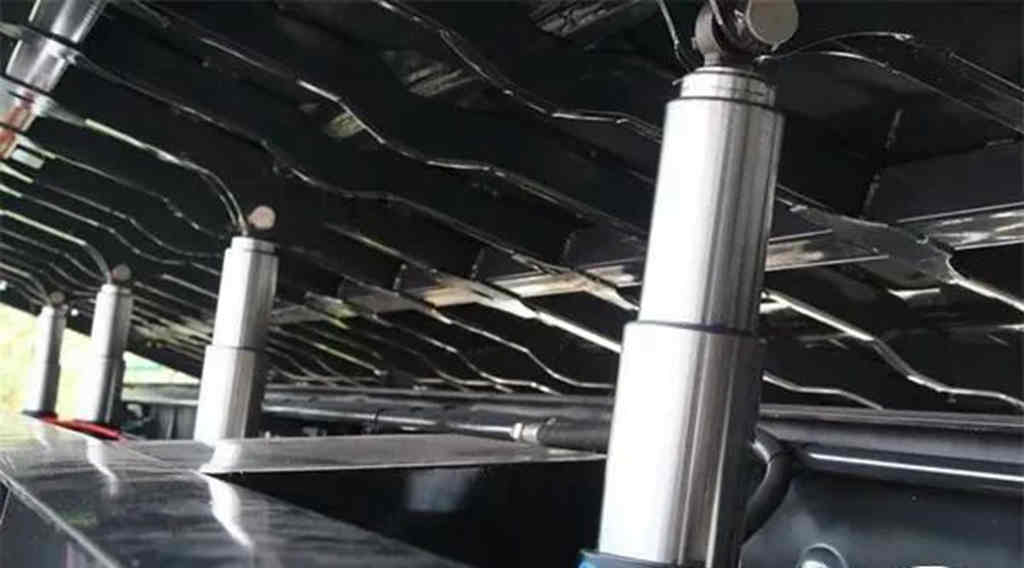 整车6.9万!卡友牌侧翻新车型隆重发布 - 第4张 - 提加商用车网 整车6.9万!卡友牌侧翻新车型隆重发布 - 第4张