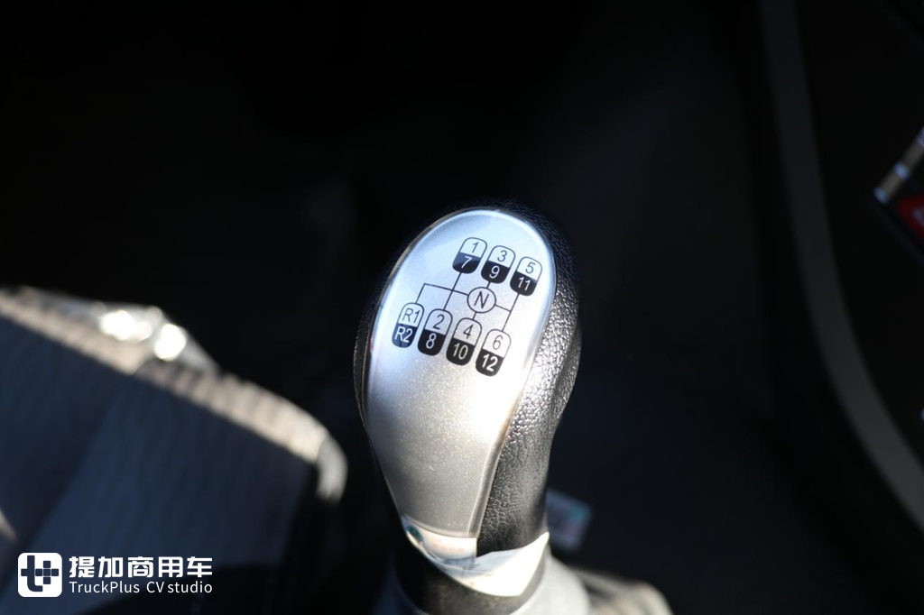 从豪沃7进化而来,带你看重汽成都推出的豪沃V7-X自卸车 - 第17张 - 提加商用车网 从豪沃7进化而来,带你看重汽成都推出的豪沃V7-X自卸车 - 第17张